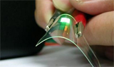 超快激光器在 OLED 切割中的应用